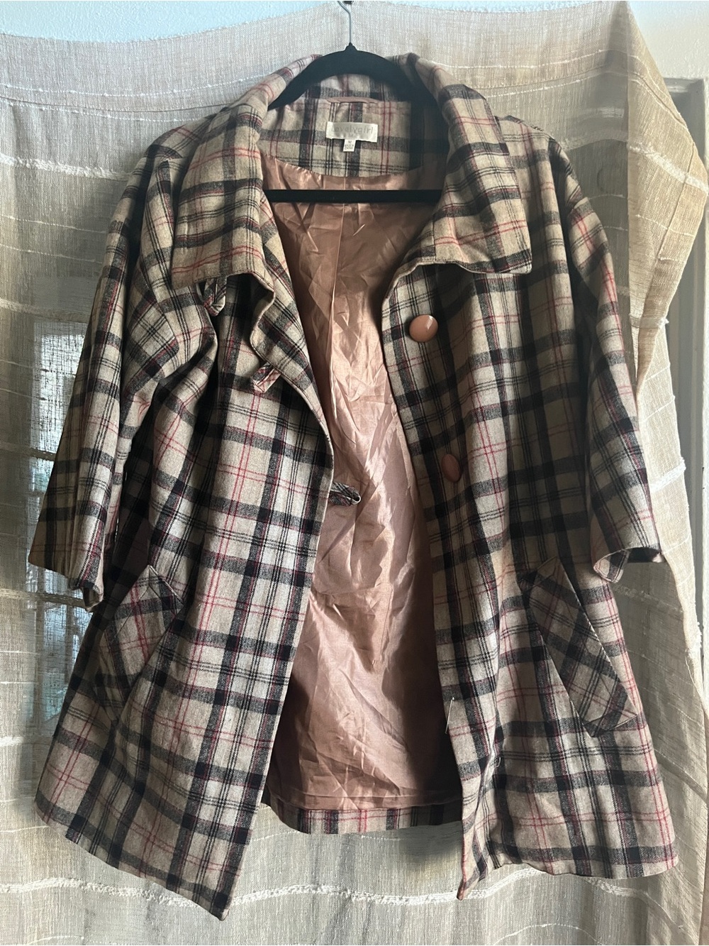Plaid Short Trench Coat in Beige with brown Lining